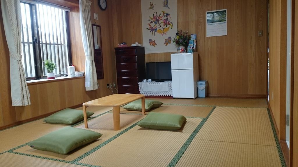 Minshuku Shizu Hotel Onna Exterior photo